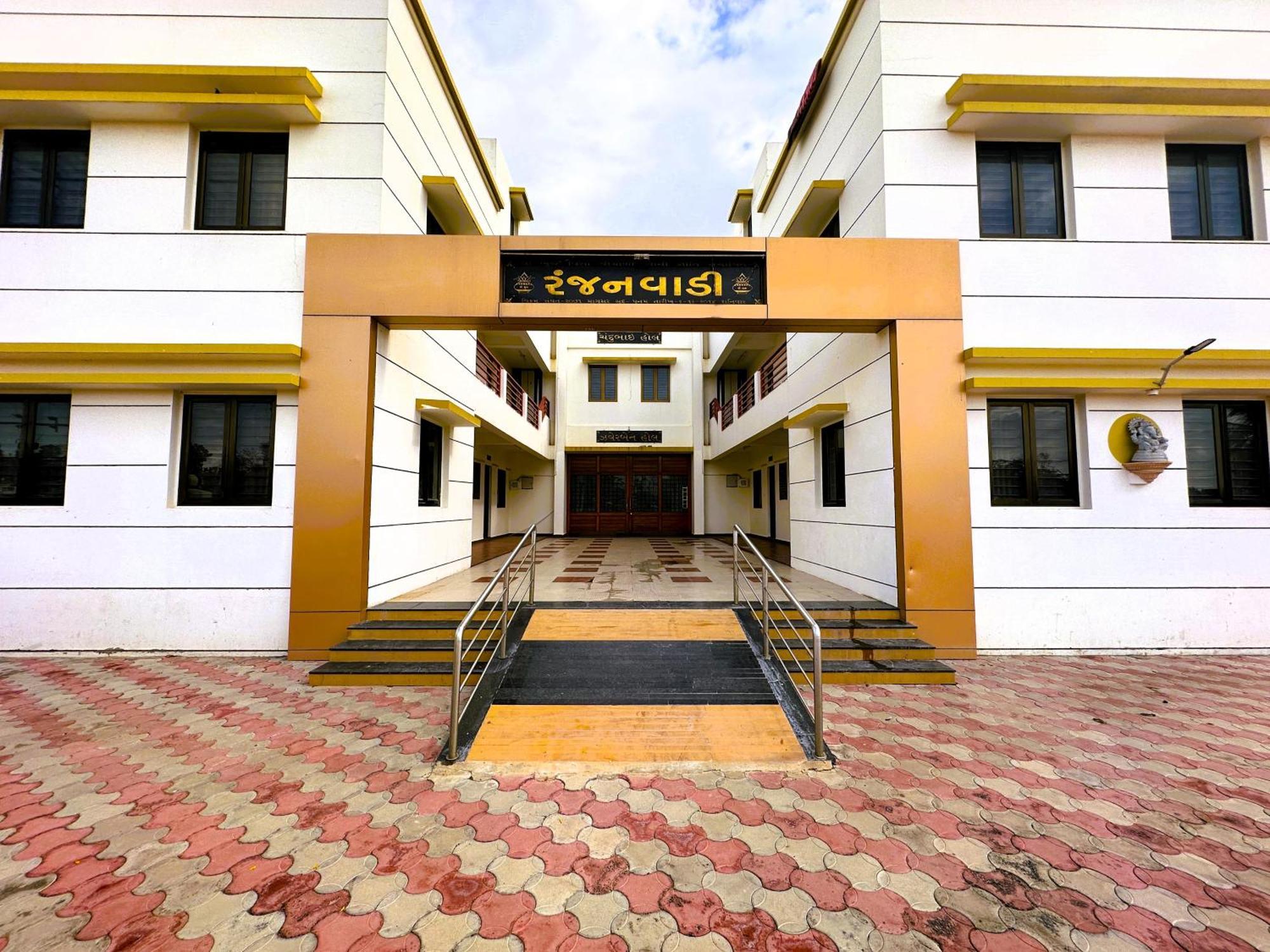 Ranjan Vadi Hotel Будж Екстериор снимка