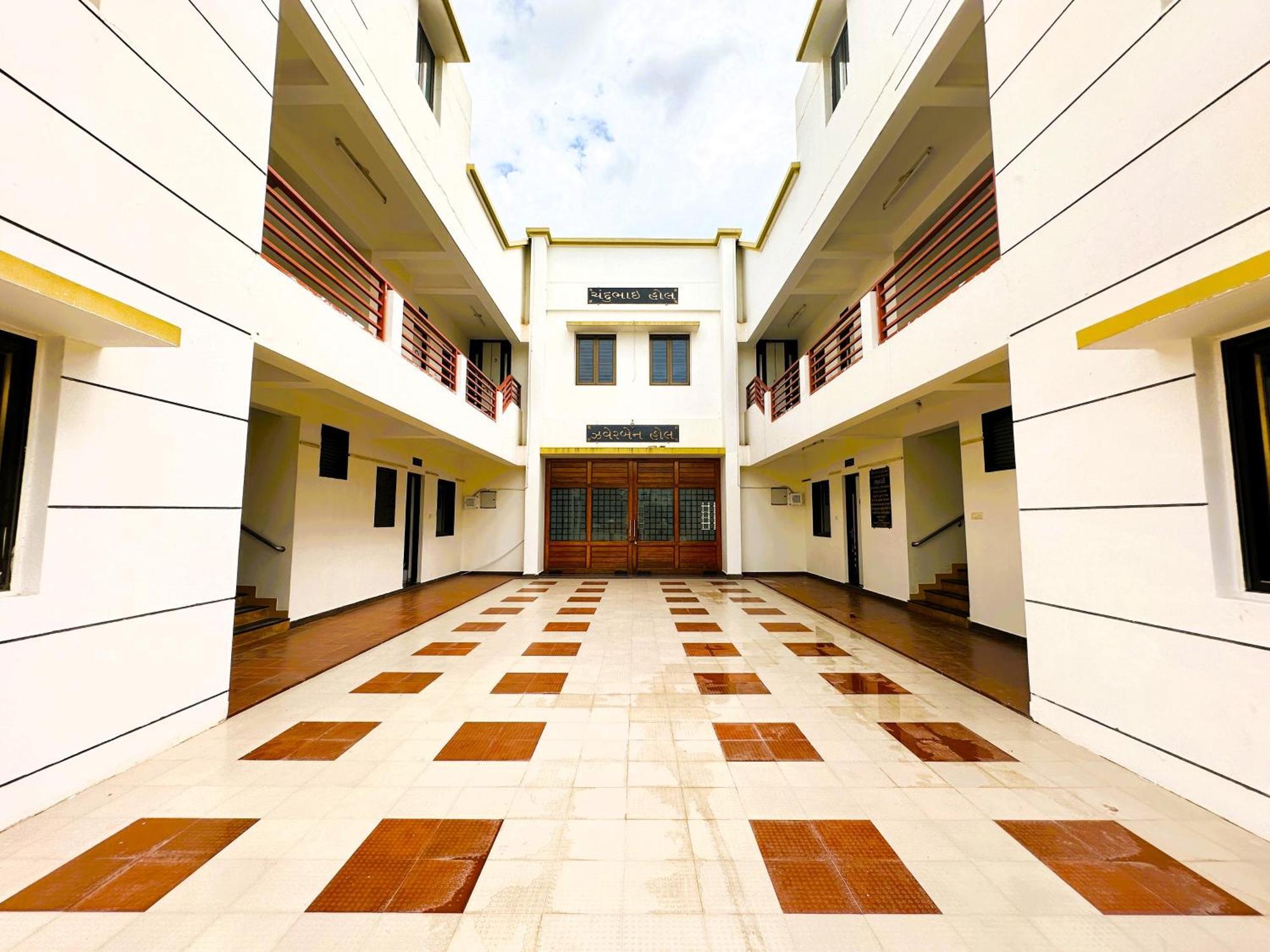 Ranjan Vadi Hotel Будж Екстериор снимка